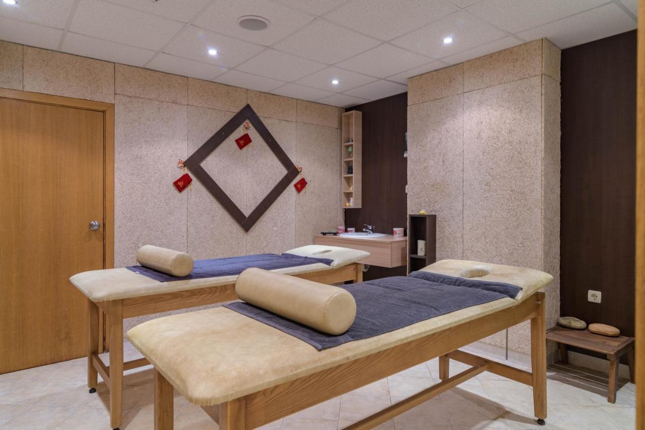 גולדן סנדס Atlas Hotel מראה חיצוני תמונה