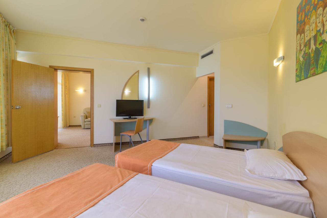 גולדן סנדס Atlas Hotel מראה חיצוני תמונה